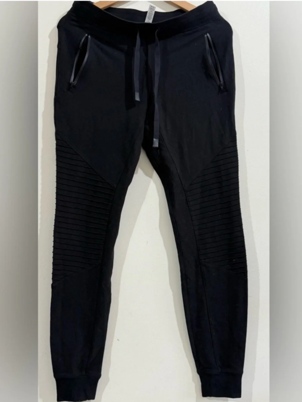ALO Yoga Black Activewear Leggings